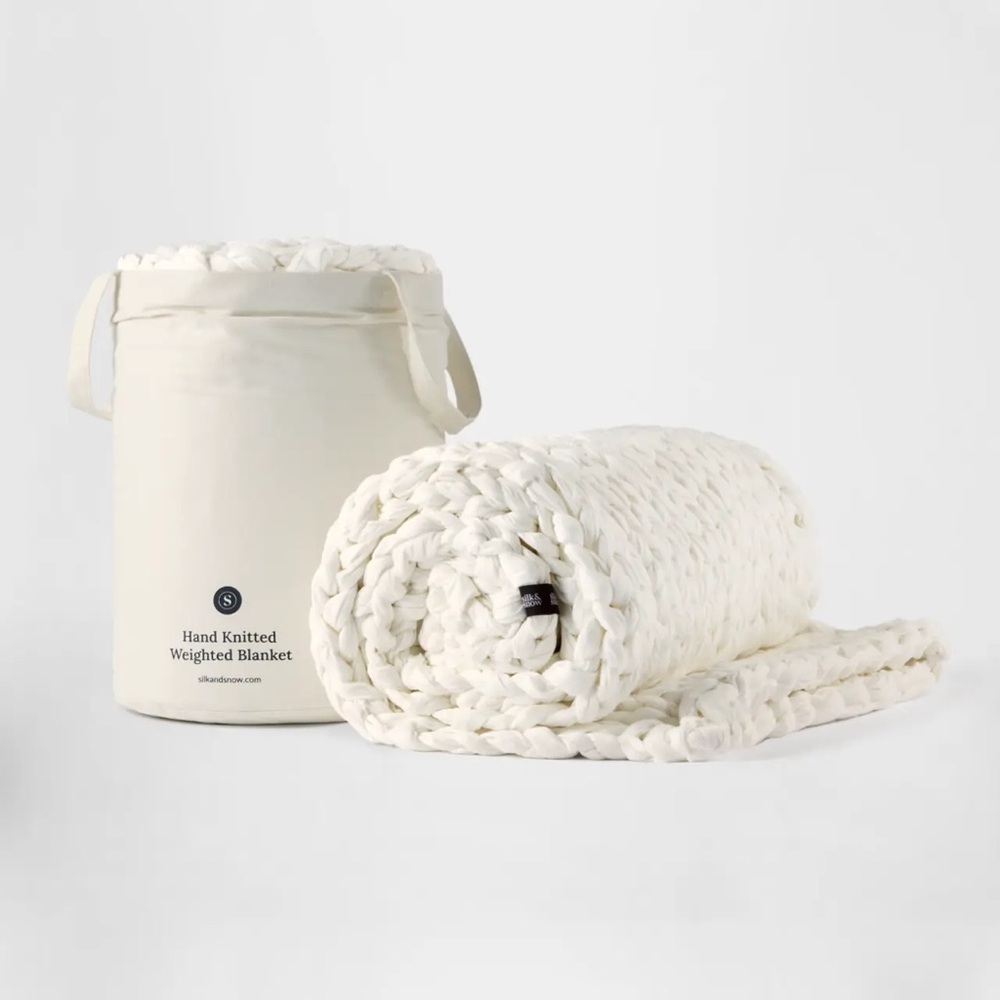 Silk & Snow 8 pound Chunky Hand Knitted Weighted Blanket - Cream